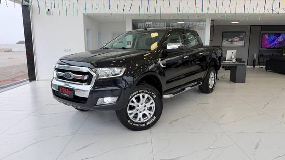 FORD RANGER 3.2 XLT 4X4 CD 20V DIESEL 4P AUTOMÁTICO FORD RANGER 3.2 XLT 4X4 CD 20V DIESEL 4P AUTOMÁTICO